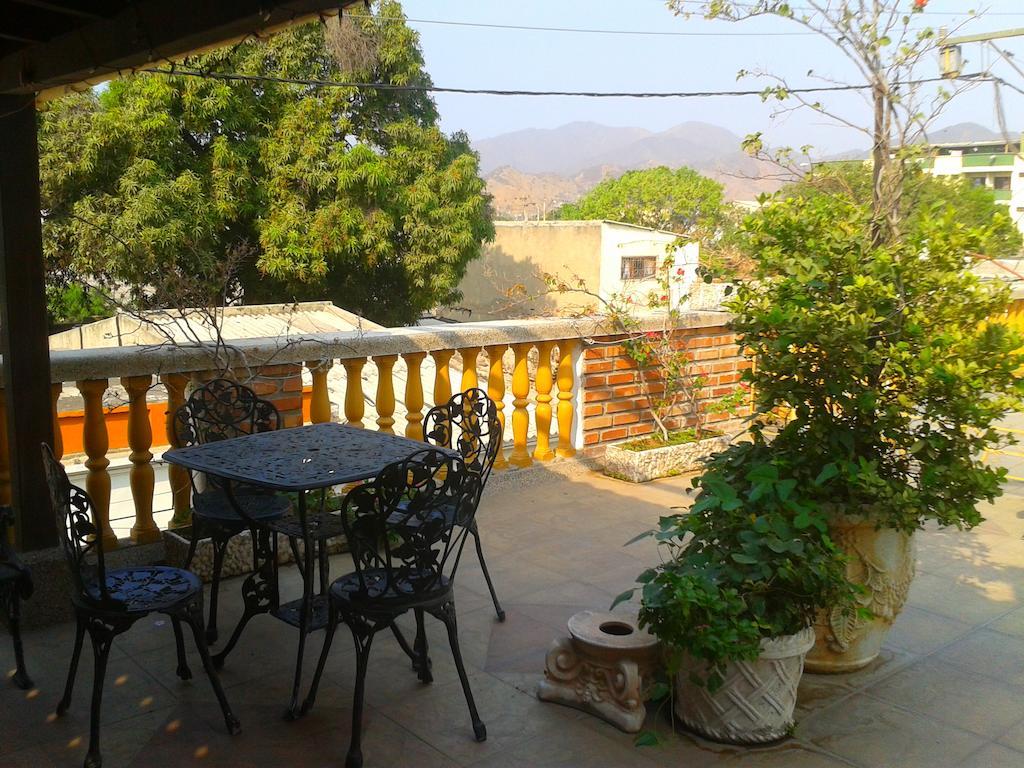 מלון סנטה מרתה Hospederia Casa Familiar מראה חיצוני תמונה