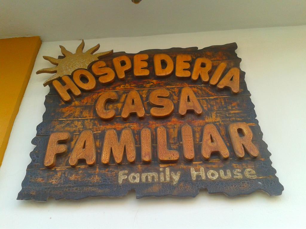 מלון סנטה מרתה Hospederia Casa Familiar מראה חיצוני תמונה